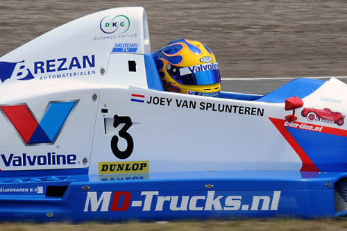 Joey van Splunteren succes in Formule Ford